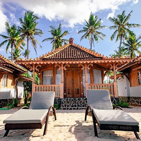 Blue Harbor Beachfront Villas & Resto Ped Exterior photo