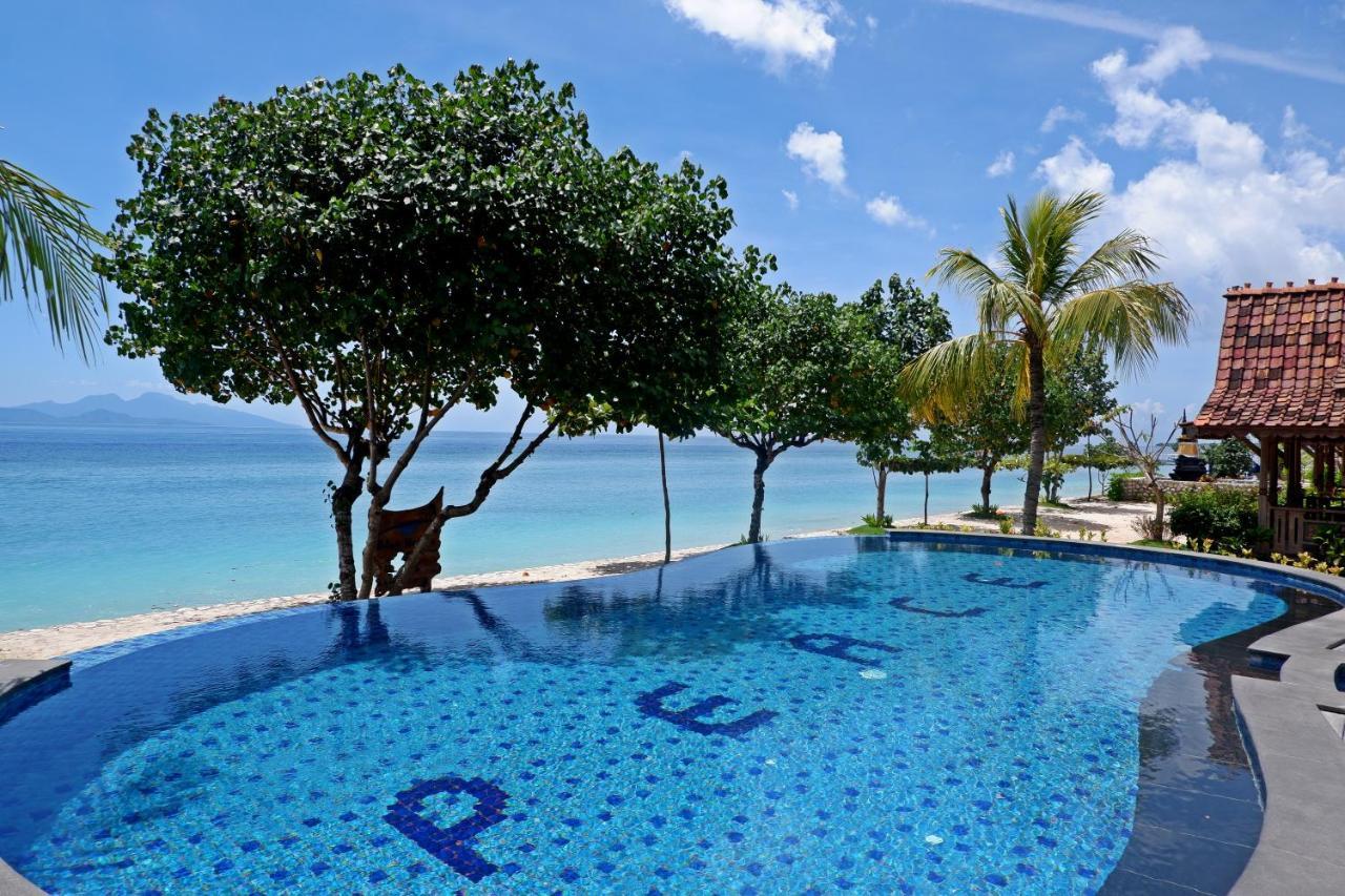 Blue Harbor Beachfront Villas & Resto Ped Exterior photo