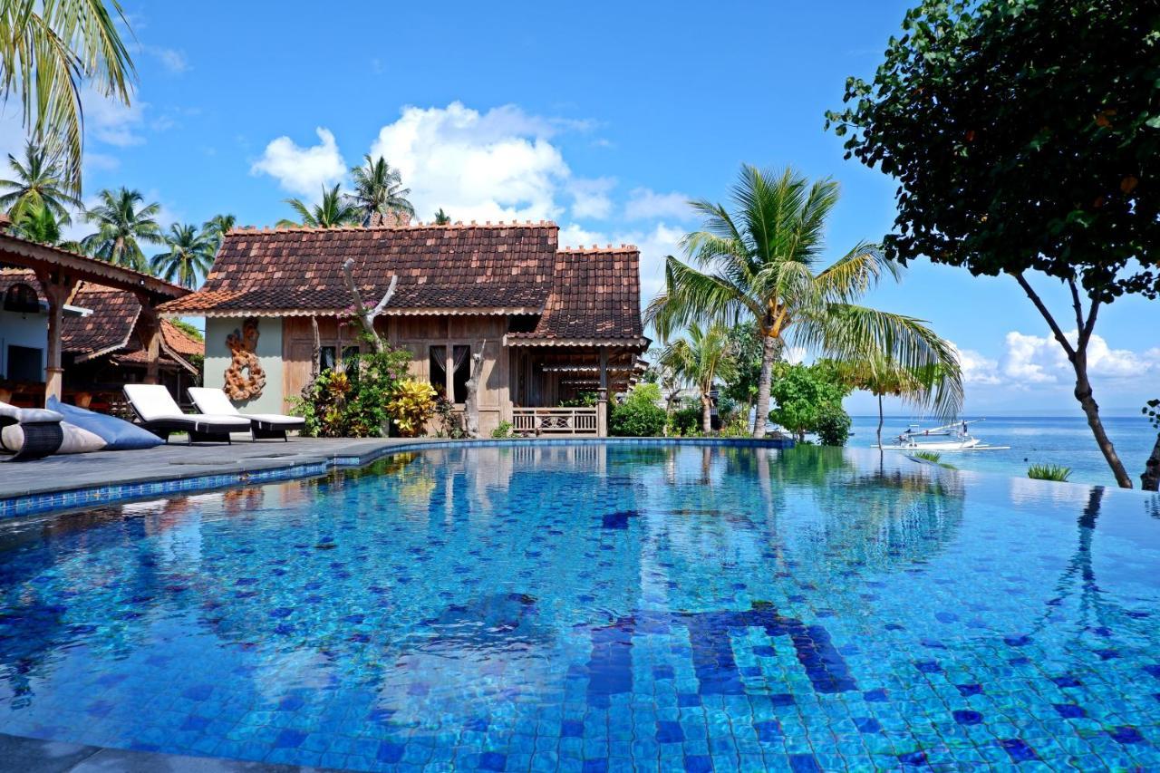 Blue Harbor Beachfront Villas & Resto Ped Exterior photo