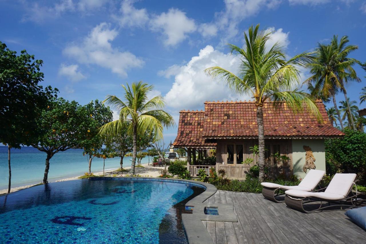 Blue Harbor Beachfront Villas & Resto Ped Exterior photo