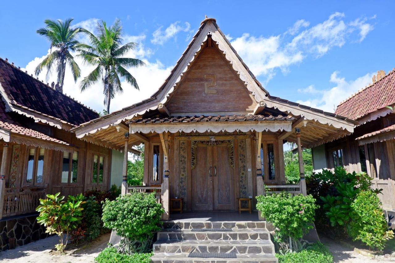 Blue Harbor Beachfront Villas & Resto Ped Exterior photo
