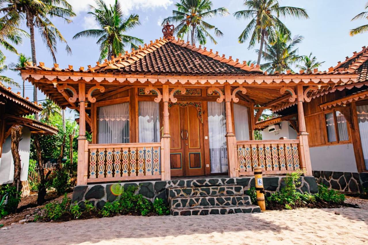 Blue Harbor Beachfront Villas & Resto Ped Exterior photo